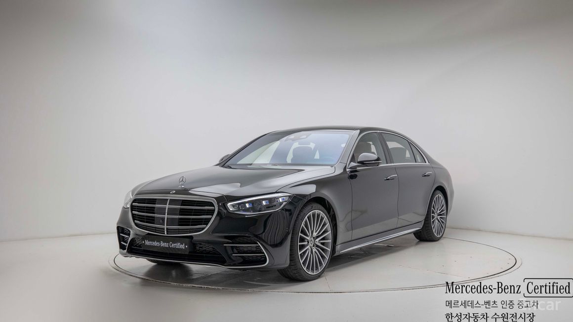 Mercedes-Benz S-class (2025)